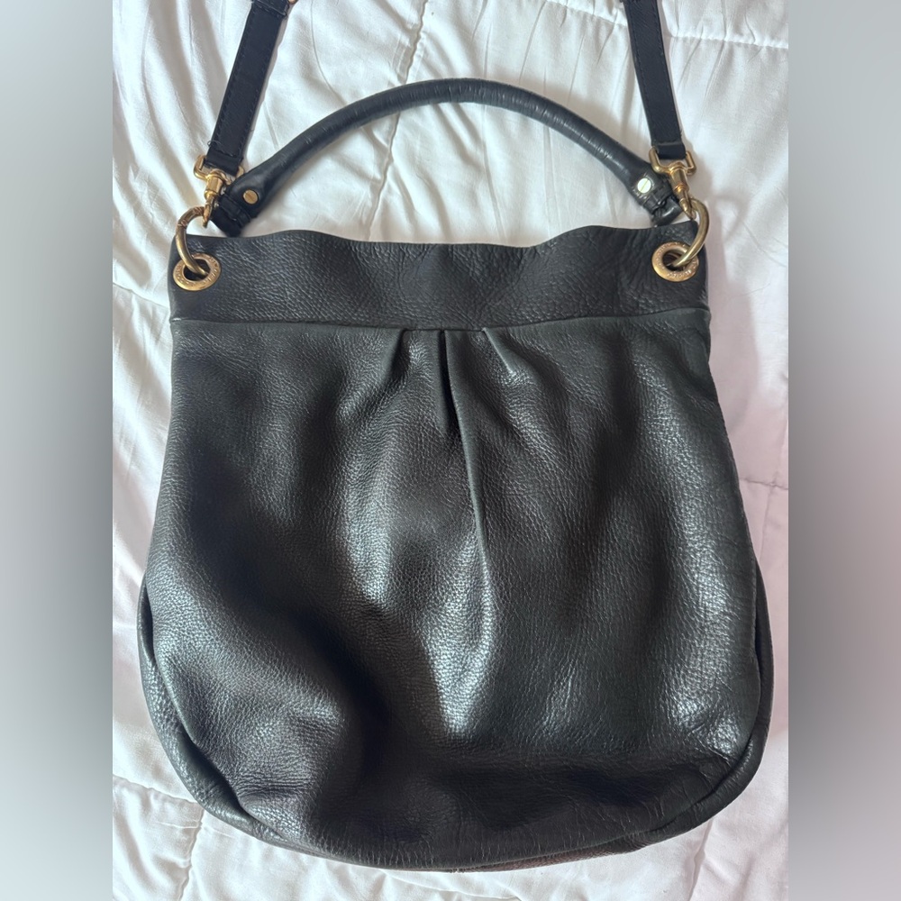 Marc by Marc Jacobs Hillier Hobo Black Pebbled Leather Handbag Gold Hardware - Picture 3 of 11